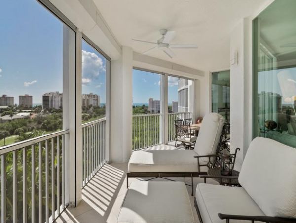 Naples Condo 970750