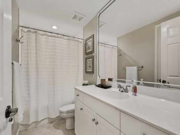 Naples Condo 970750