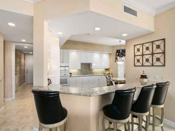 Naples Home 970753