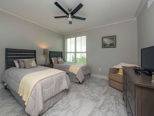 Naples Condo 970755