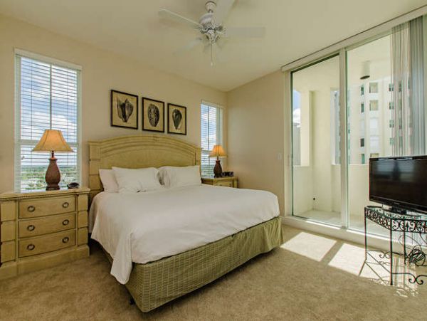Naples Condo 970756