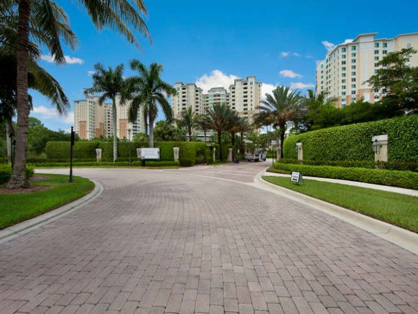 Naples Condo 970757