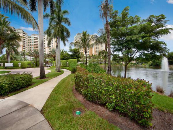 Naples Condo 970757