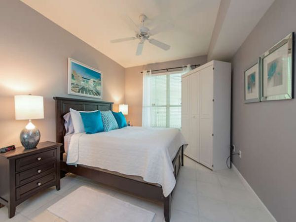 Naples Condo 970760