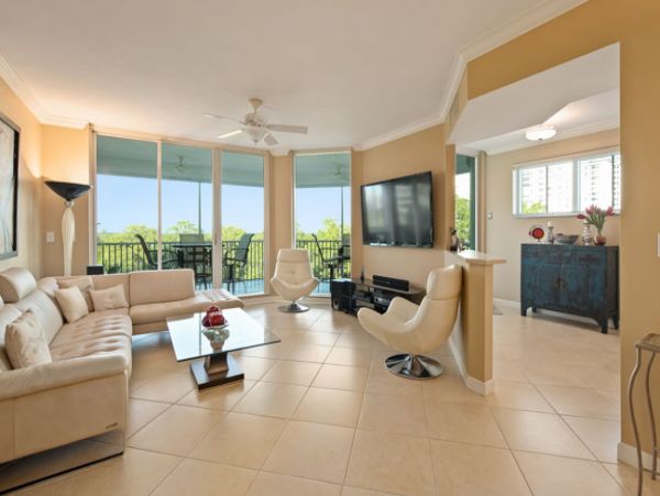 Naples Condo 970761