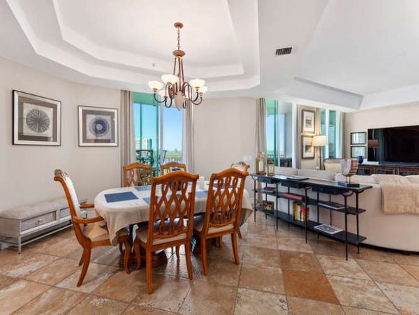 Naples Condo 970765