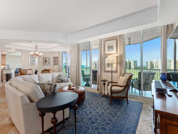 Naples Condo 970765