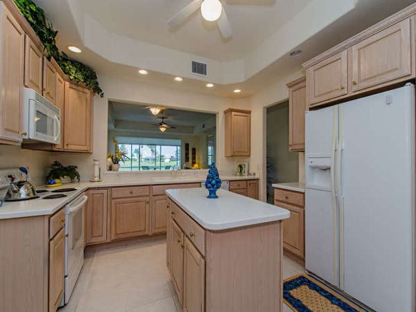 Naples Condo 970770