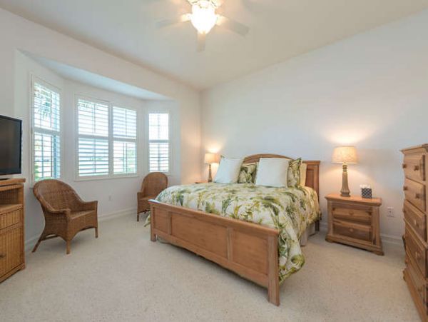 Naples Condo 970770