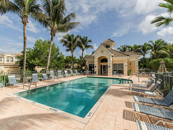 Naples Condo 970770