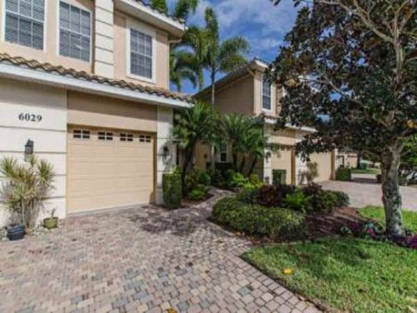 Naples Condo 970770