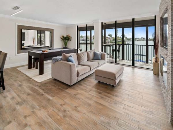 Naples Condo 970778
