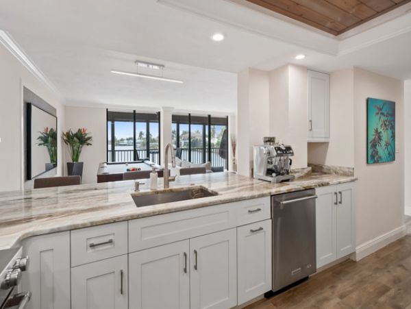 Naples Condo 970778