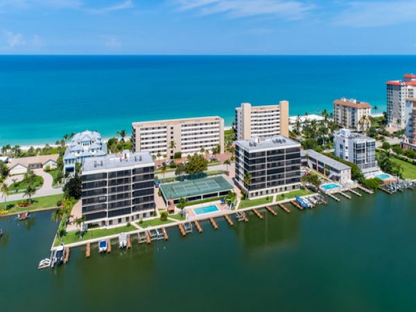 Naples Condo 970778