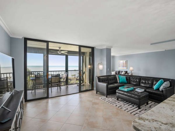 Naples Condo 970779