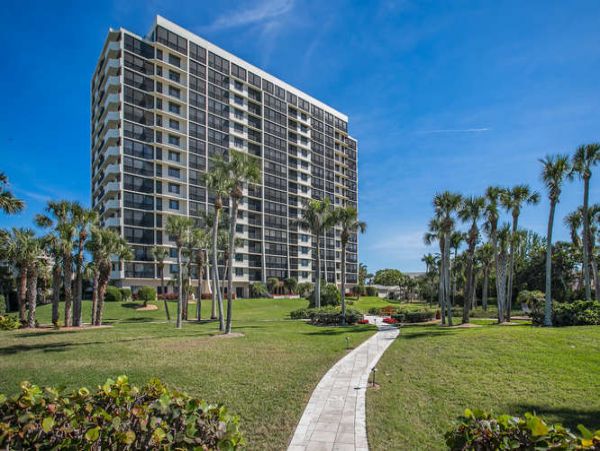 Naples Condo 970779