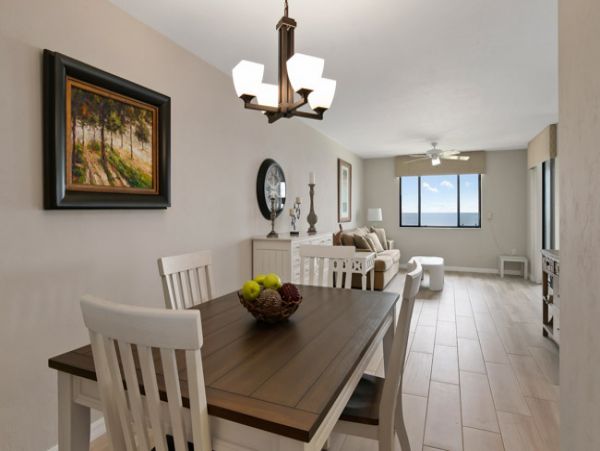 Beachfront 2 Bedroom Condo Full Ocean Views in Naples