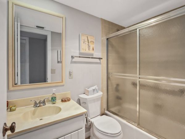 Beachfront 2 Bedroom Condo Full Ocean Views in Naples