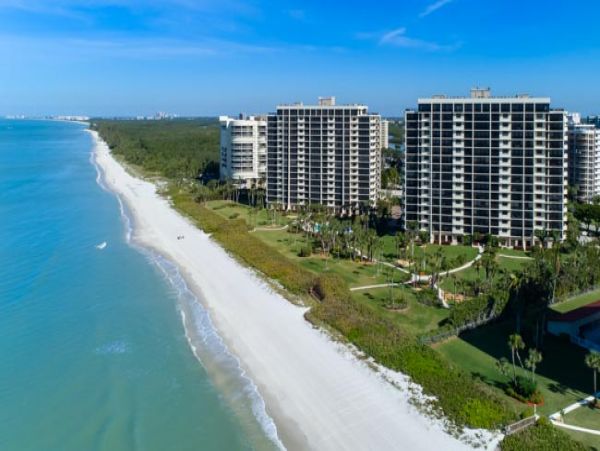Beachfront 2 Bedroom Condo Full Ocean Views in Naples