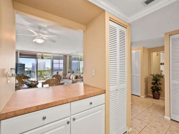 Naples Condo 970787