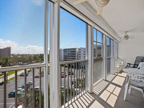 Naples Condo 970787