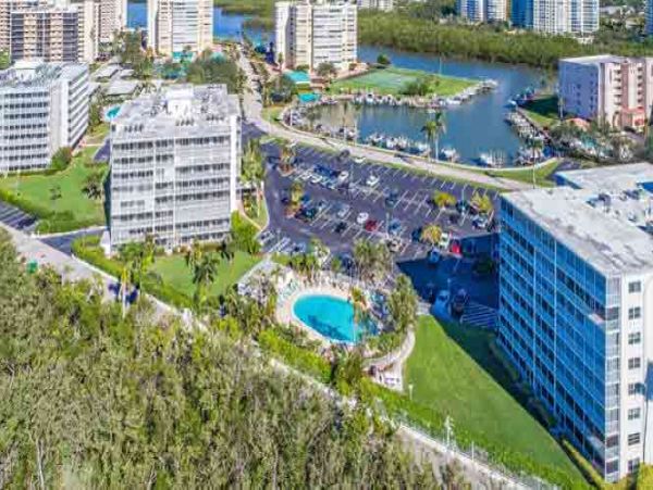 Naples Condo 970787