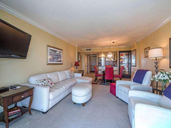 Naples Condo 970788