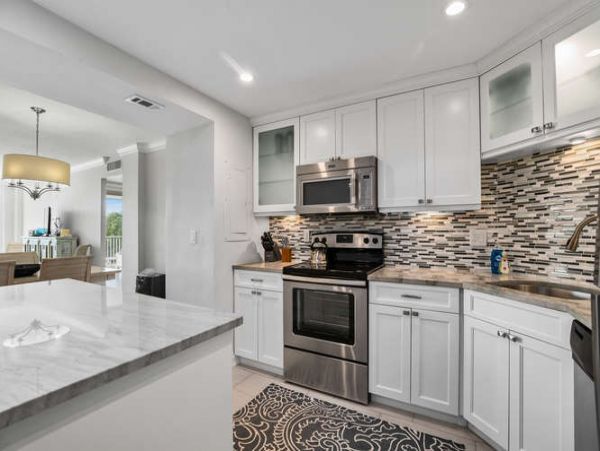 Naples Condo 970789