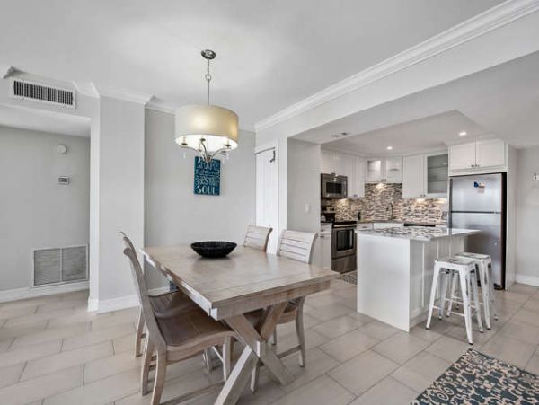 Naples Condo 970789
