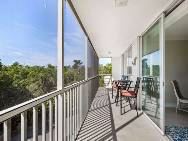 Naples Condo 970789