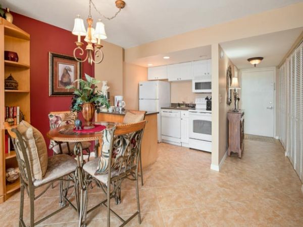 Naples Condo 970796