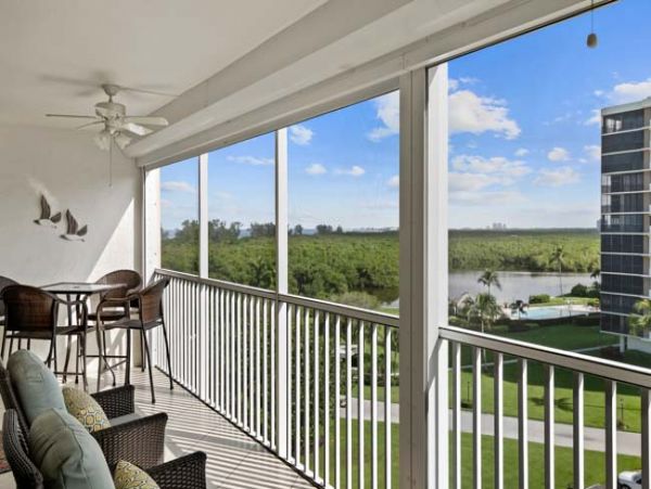 Naples Condo 970797