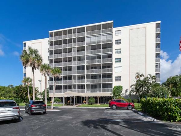 Naples Condo 970797