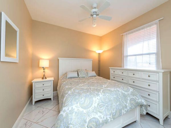 Naples Condo 970798