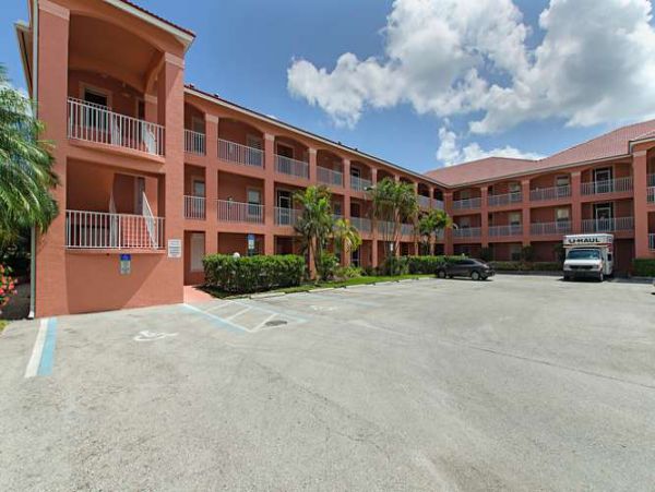 Naples Condo 970798