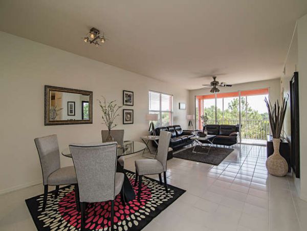 Florida Vacation Rentals North Naples 3-Bedroom Condo Near Delnor-Wiggins Beach