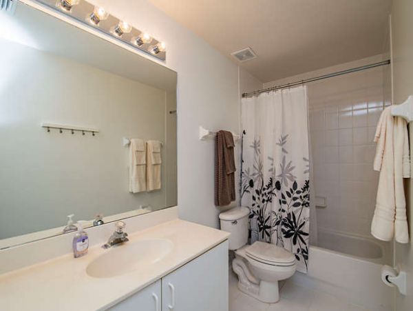 Florida Vacation Rentals North Naples 3-Bedroom Condo Near Delnor-Wiggins Beach
