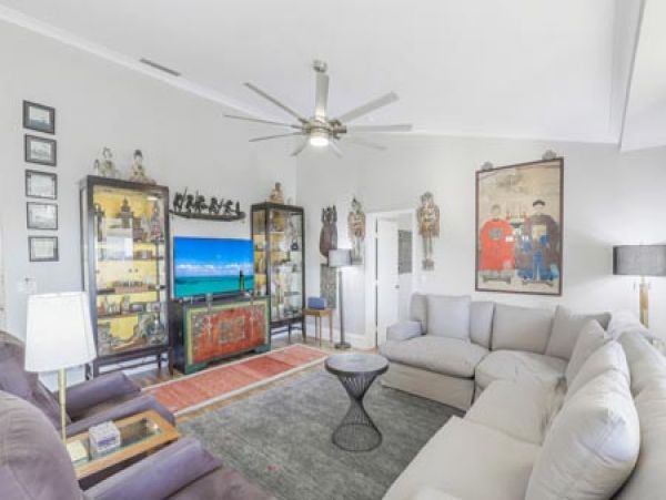 Naples Condo 970808