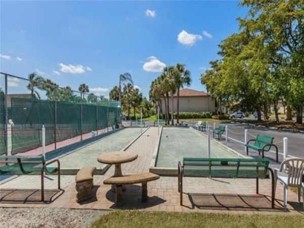Naples Condo 970809