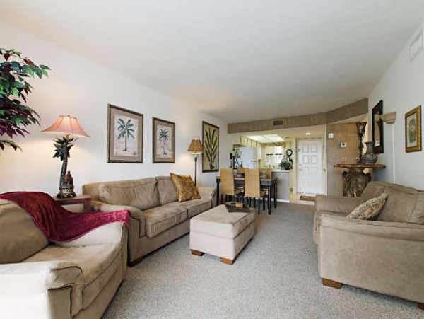 Naples Condo 970811
