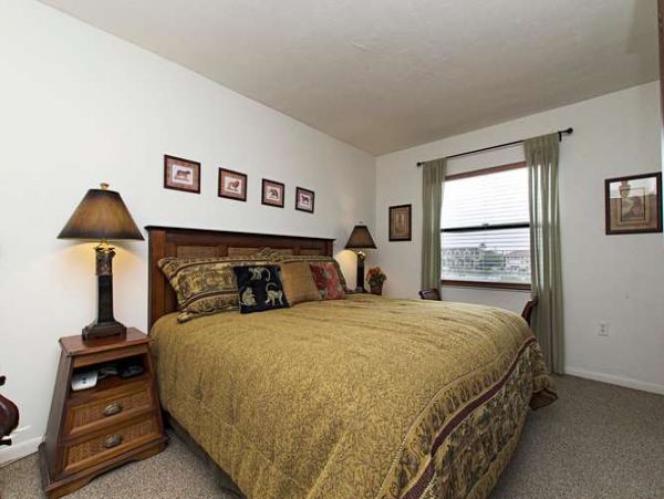 Naples Condo 970811