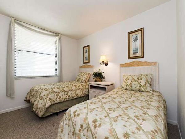 Naples Condo 970811