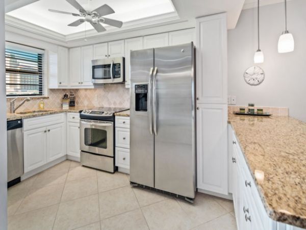 Naples Condo 970816