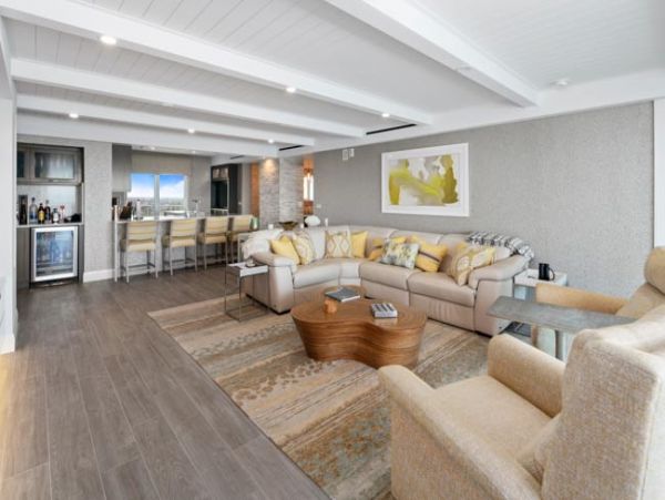 Naples Condo 970820