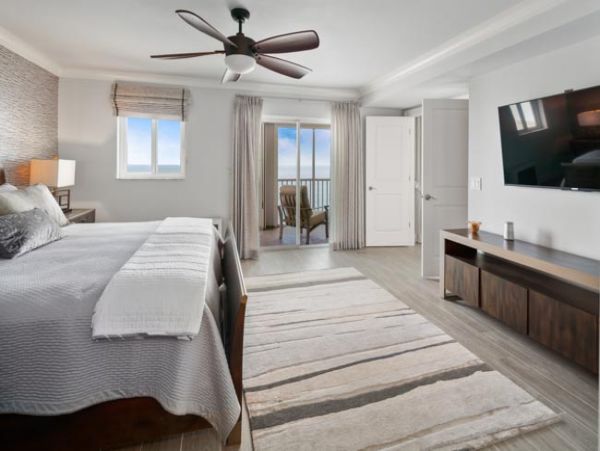 Naples Condo 970820