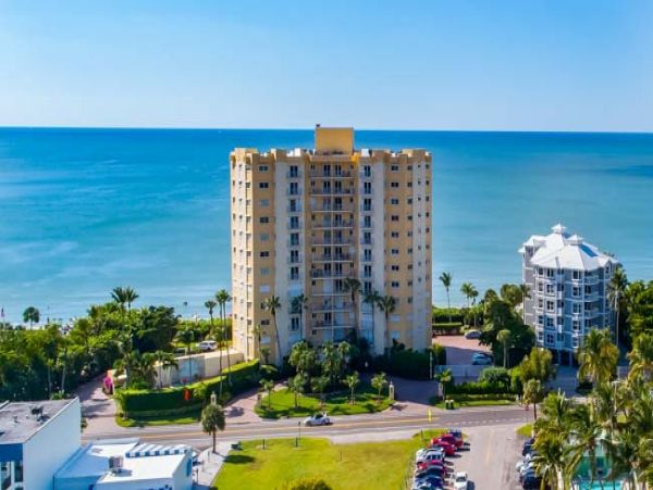 Naples Condo 970820