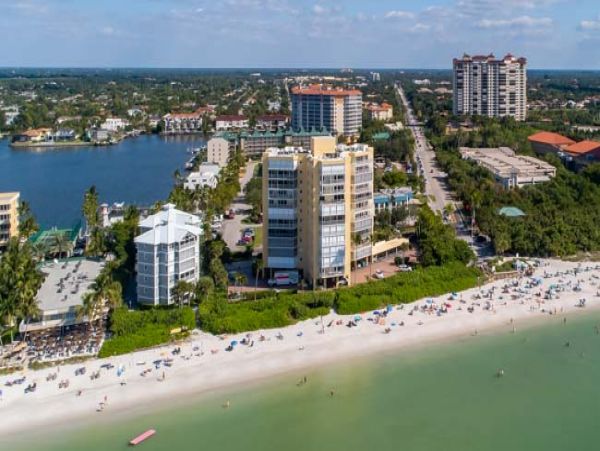 Naples Condo 970820