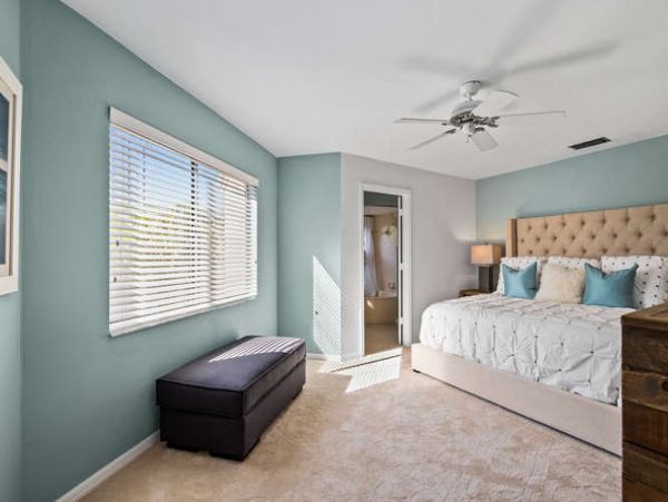 Naples Condo 970822