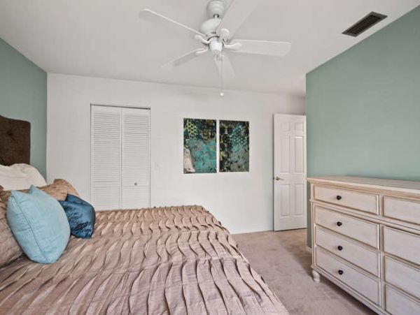 Naples Condo 970822