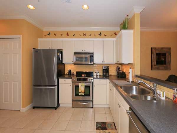 Naples Condo 970825